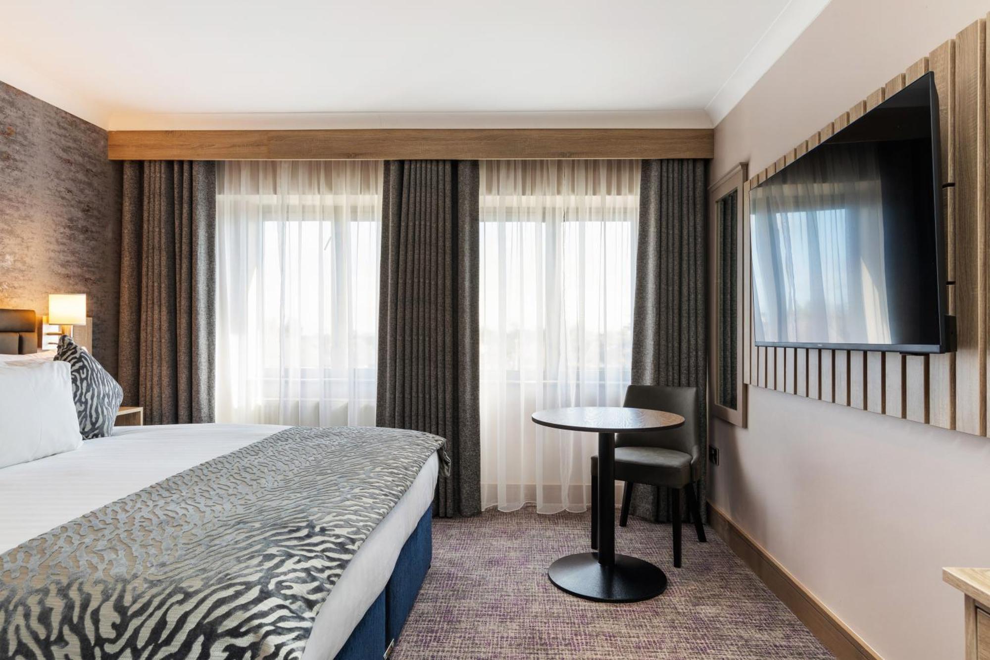 Rochestown Lodge Hotel Dun Laoghaire Exteriör bild